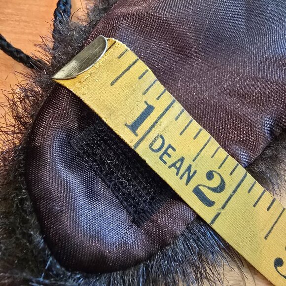 Vintage Fur Collar with Pompoms & Pearls, Child / Youth Size​ - Picture 8 of 10